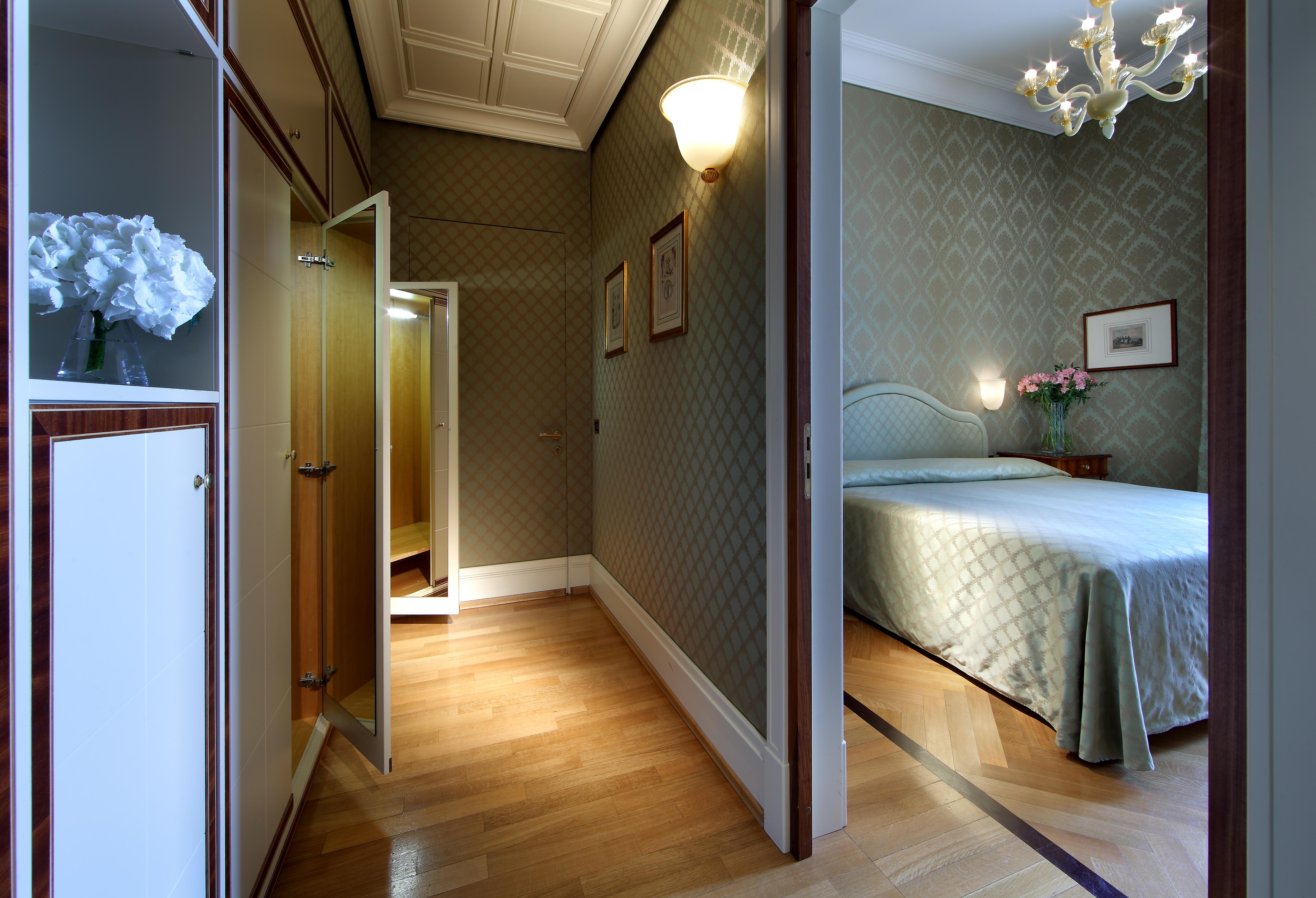 Eurostars Hotel Excelsior Naples Luaran gambar