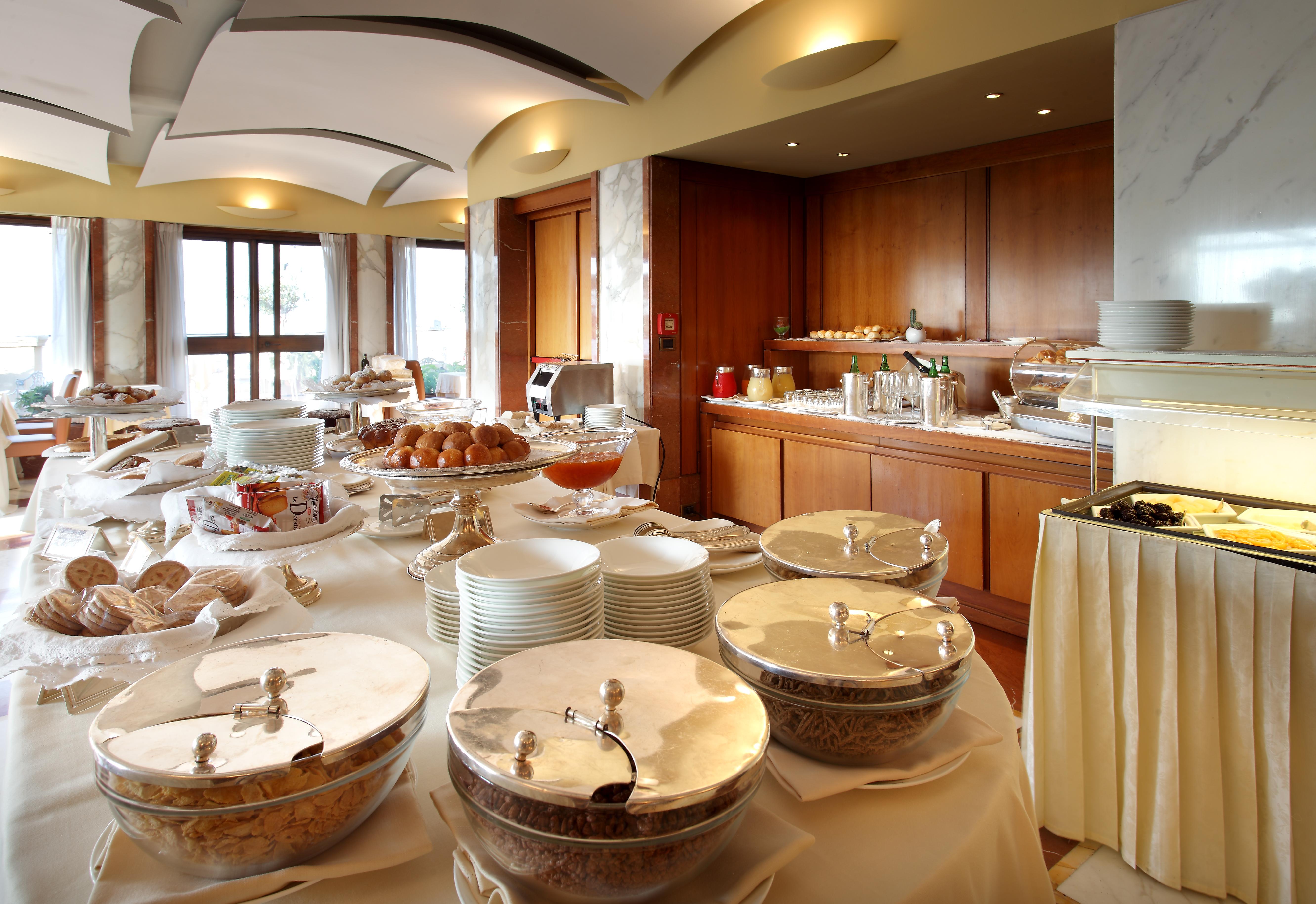 Eurostars Hotel Excelsior Naples Luaran gambar