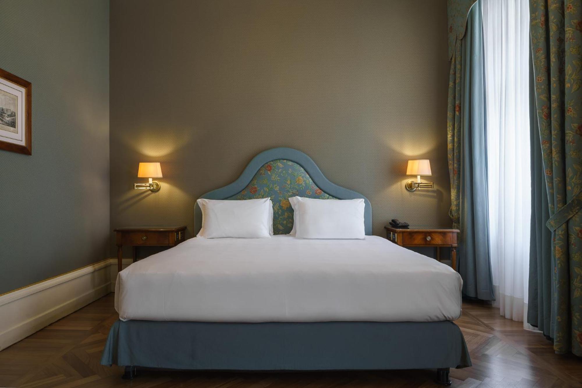 Eurostars Hotel Excelsior Naples Luaran gambar
