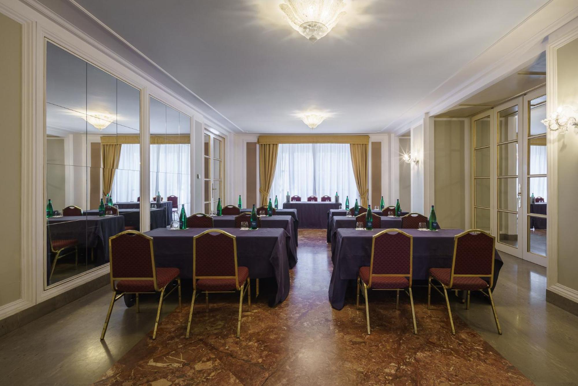 Eurostars Hotel Excelsior Naples Luaran gambar