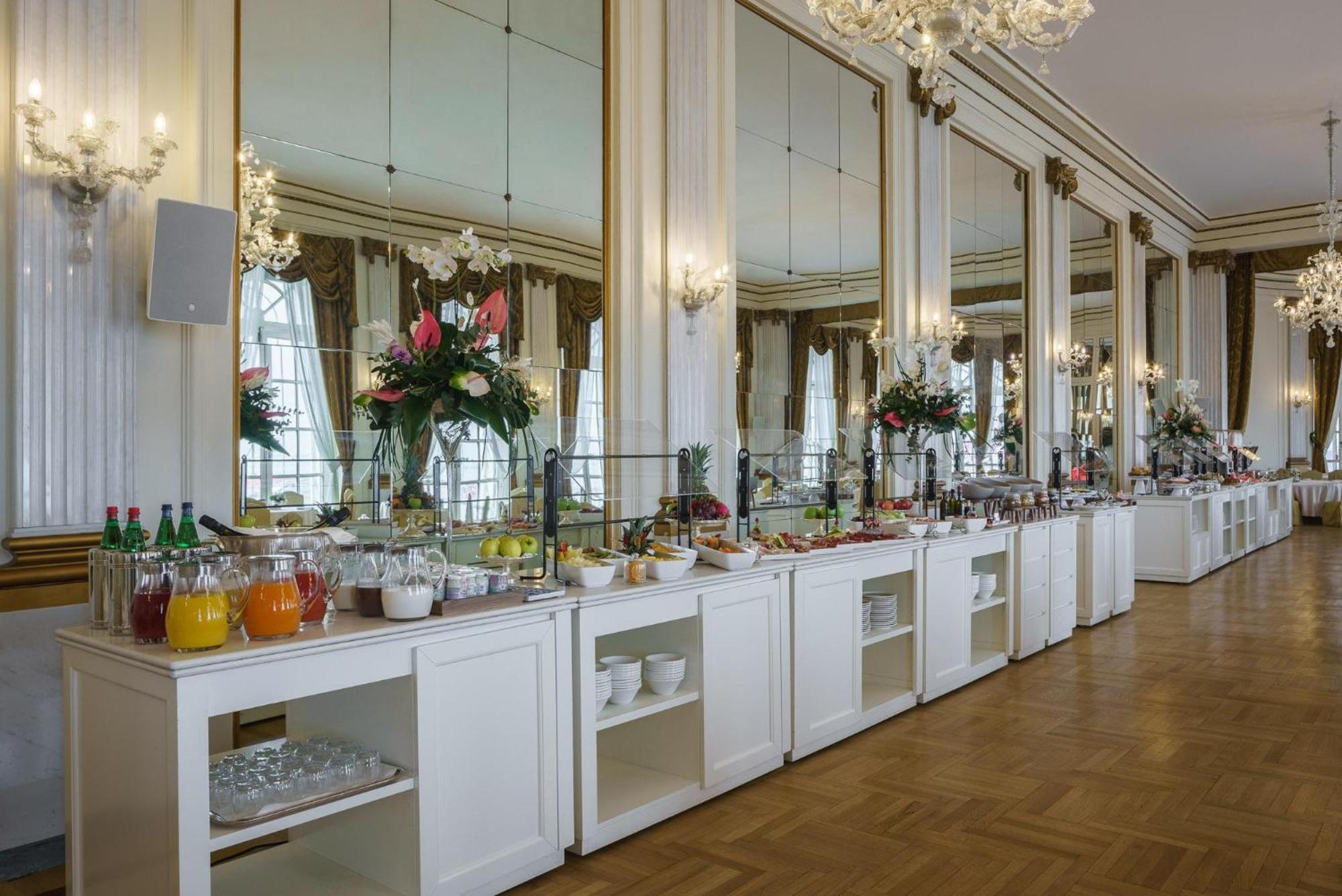 Eurostars Hotel Excelsior Naples Luaran gambar
